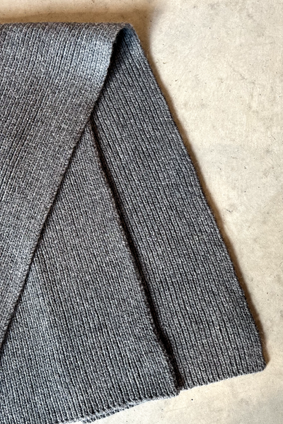 Seamless Unisex Scarf from recycled wool | Grey