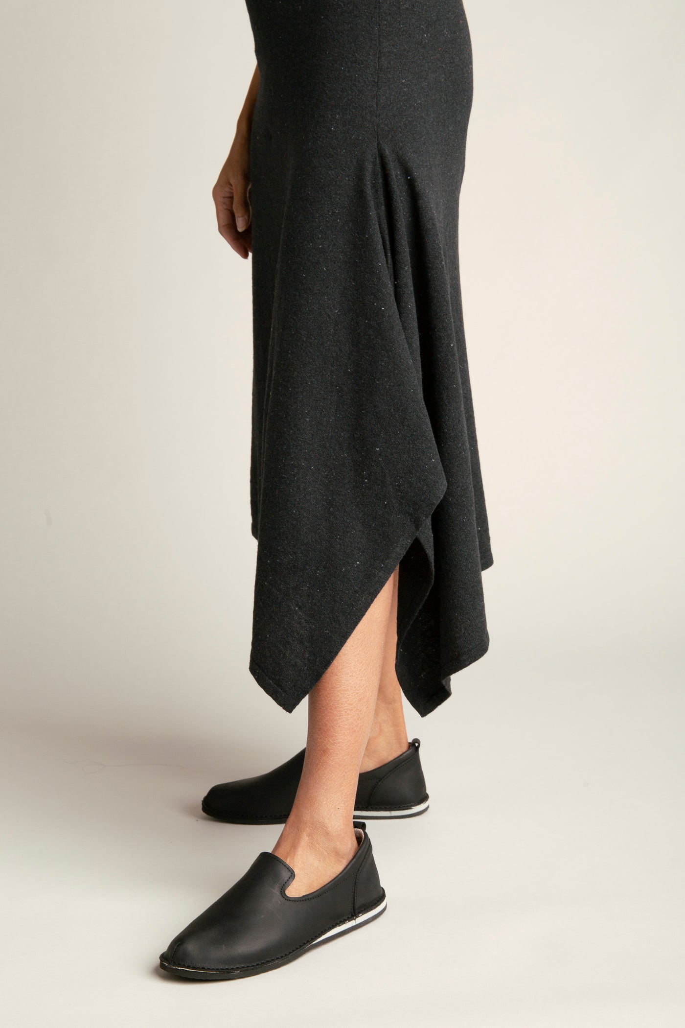 Knitted dress from recycled denim I Black