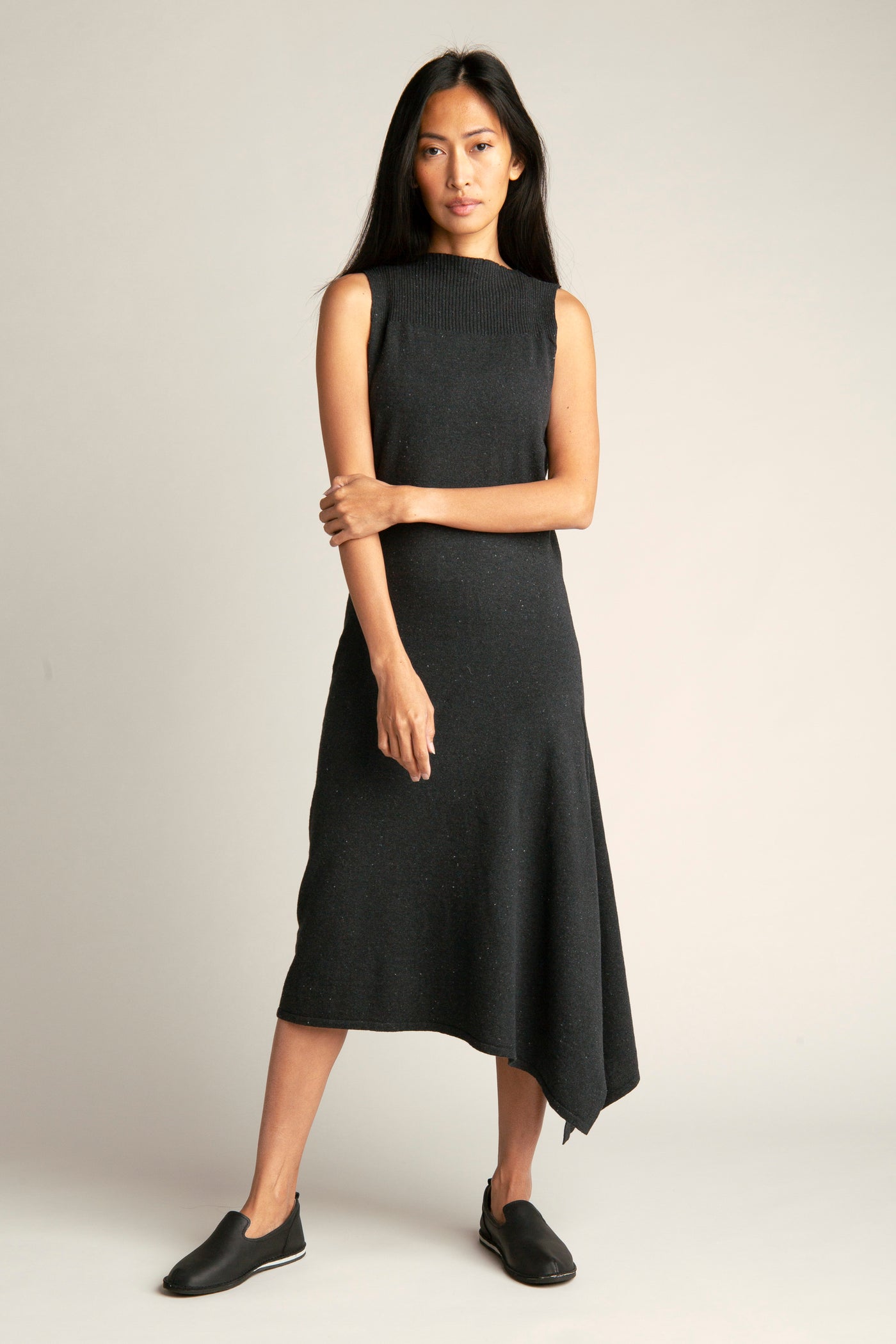 Knitted dress from recycled denim I Black