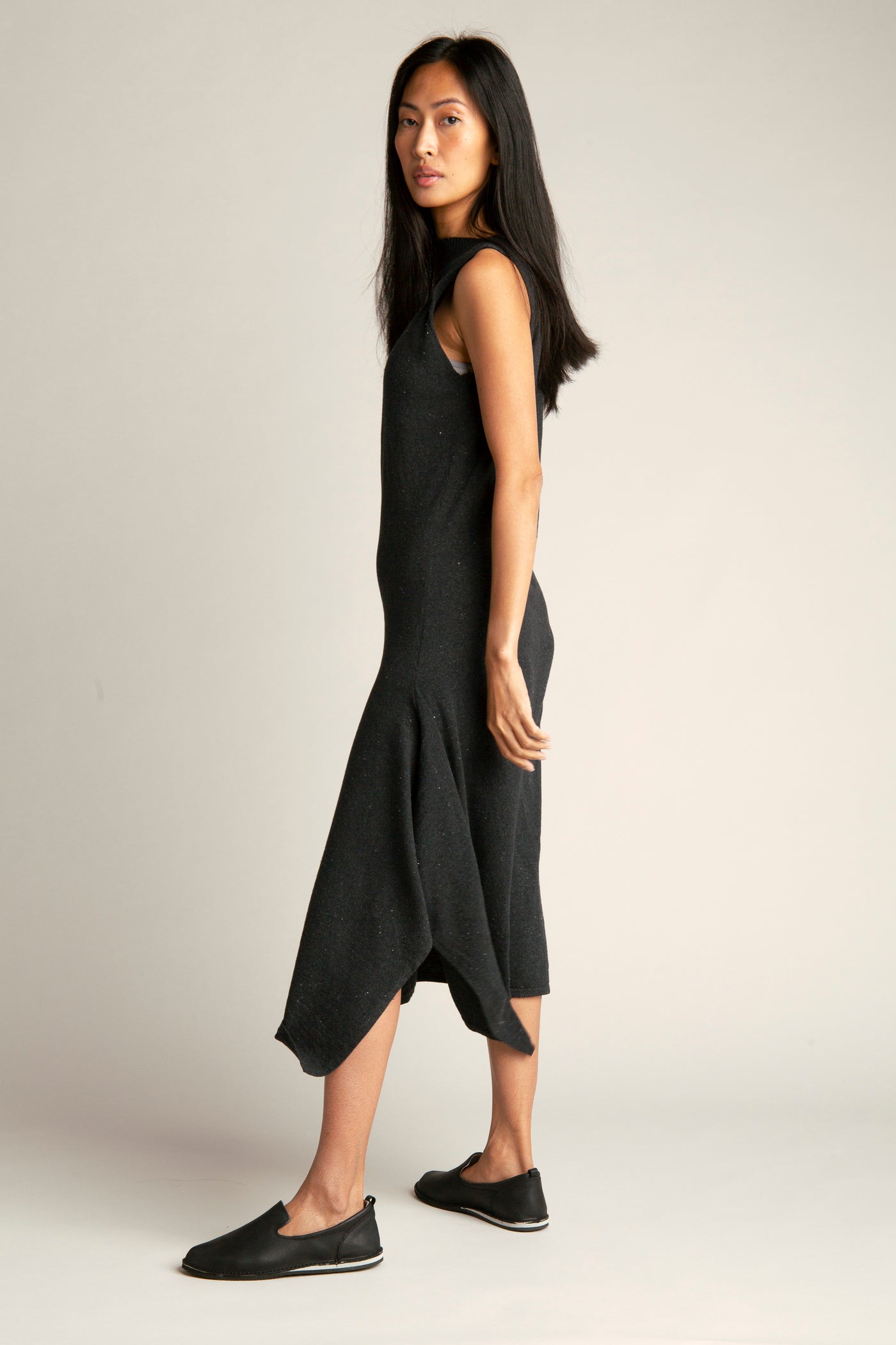 Knitted dress from recycled denim I Black